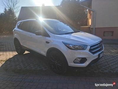 Używany 2017 Ford Escape SUV | 46 900 zł (Dobra cena)