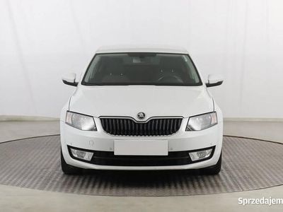 Biały Używany 2014 Skoda Octavia Hatchback | 34 999 zł (Dość drogi)