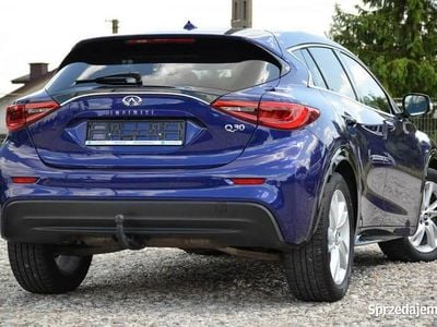Używany 2016 Infiniti Q30 Hatchback | 53 997 zł