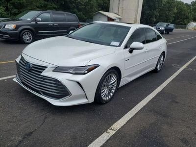 używany Toyota Avalon 2.5dm 215KM 2020r. 24 100km