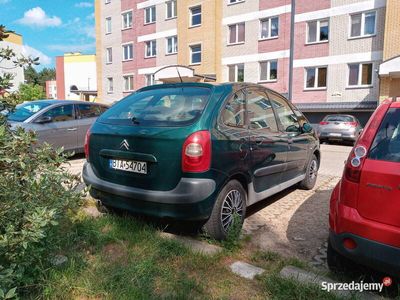 używany Citroën Xsara Picasso 2.0hdi zamienie