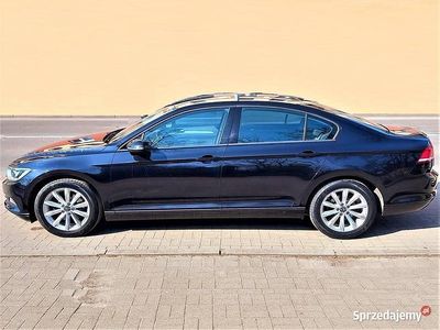 Czarny Używany 2015 VW Passat Sedan/Limuzyna | 48 500 zł (Dość drogi)