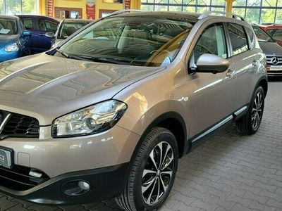 używany Nissan Qashqai 1.6dm 117KM 2012r. 107 000km