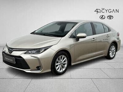 Złoty Używany 2022 Toyota Corolla Comfort Sedan/Limuzyna | 87 900 zł (Uczciwa cena)