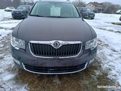 Używany Skoda Superb 105 KM (77 kW) 2011 Brązowy Kombi