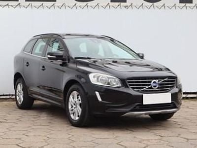 Czarny Używany 2016 Volvo XC60 SUV | 47 999 zł (Super Cena)