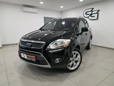 Używany Ford Kuga 140 KM (102 kW) 2012 Czarny (metalik, perła) SUV