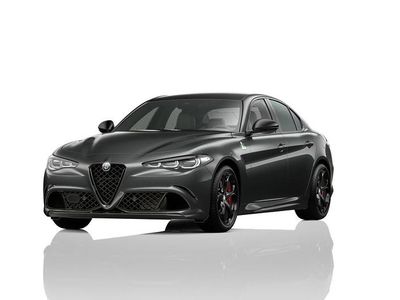 Lakier metalizowany szary vesuvio grey Nowe 2025 Alfa Romeo Giulia Quadrifoglio Sedan/Limuzyna | 419 323 zł (Drogi)
