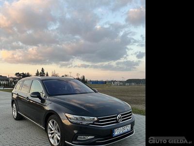 Używany VW Passat Elegance 2019 Ciemny grafit Kombi
