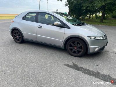używany Honda Civic VIII UFO 1,8 benzyna