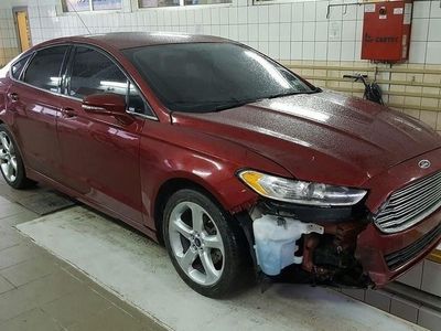 Używany Ford Fusion 185 KM (136 kW) 2013 Czerwony Sedan/Limuzyna
