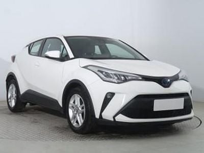 Biały Używany 2022 Toyota C-HR SUV | 92 999 zł (Dobra cena)