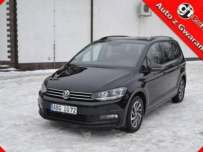 Czarny (metalik) Używany 2018 VW Touran Minivan | 63 900 zł (Uczciwa cena)