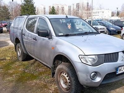 Używany Mitsubishi L200 2009 Srebrny Pickup