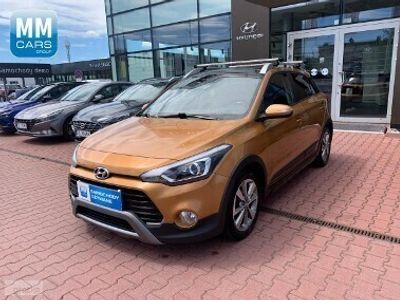 Pomarańczowy Używany 2016 Hyundai i20 Active Hatchback | 47 700 zł (Drogi)