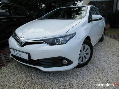 używany Toyota Auris BEZWYPADKOWY Salon Polska Serwisowany w ASO I …