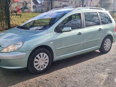 używany Peugeot 307 307 SW 2.0 benzynaSW 2.0 benzyna