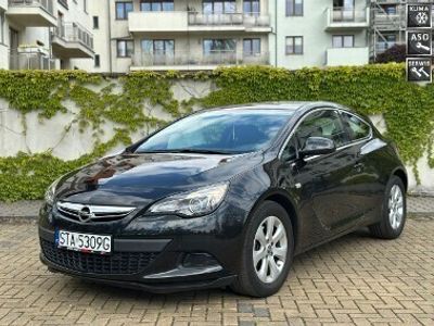Opel Astra GTC