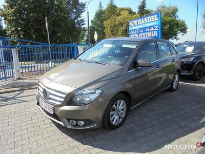 Mercedes B180