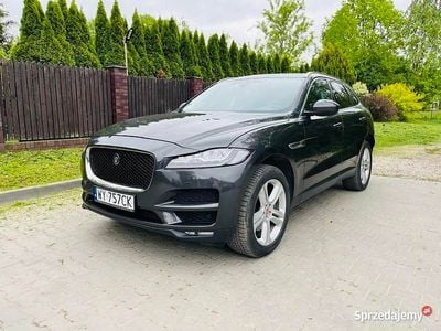 Używany Jaguar F-Pace Portfolio 2017 Grafitowy SUV