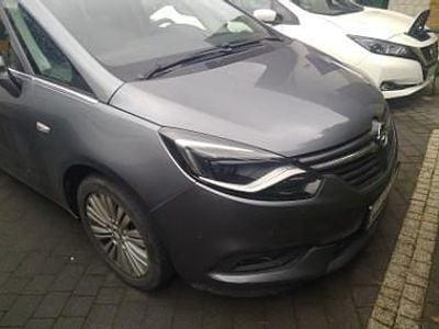 Używany Opel Zafira 2017 Minivan