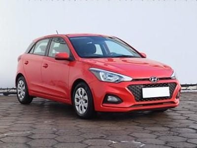 Używany Hyundai i20 75 KM (55 kW) 2018 Czerwony Hatchback