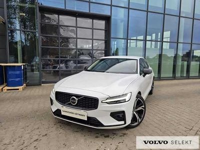Biały Używany 2024 Volvo S60 Sedan/Limuzyna | 167 900 zł (Dość drogi)