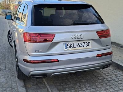Używany 2018 Audi Q7 Ambiente SUV | 122 900 zł