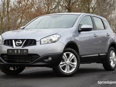 Używany Nissan Qashqai 141 KM (103 kW) 2010 Szary SUV