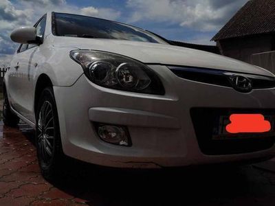 Biały Używany 2009 Hyundai i30 Hatchback | 13 000 zł