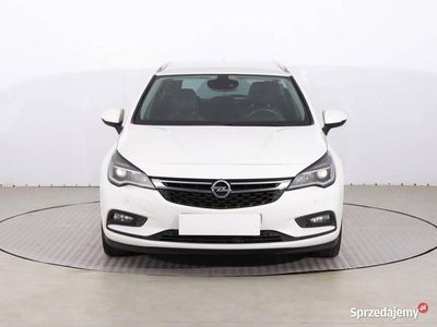 Używany Opel Astra 2017 Biały Kombi
