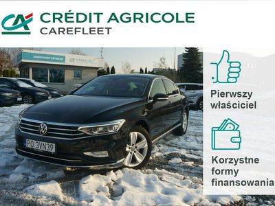 Czarny Używany 2021 VW Passat Sedan/Limuzyna | 84 700 zł (Uczciwa cena)