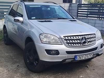 Używany Mercedes ML320 224 KM (164 kW) 2007 SUV