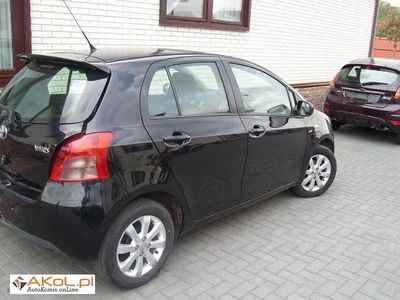 Czarny (metalik) Używany 2008 Toyota Yaris Hatchback | 31 538 zł