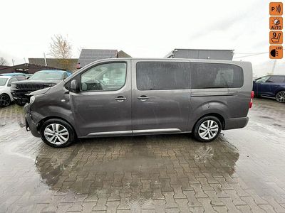 Czarny Używany 2017 Peugeot Traveller Minivan | 29 900 zł