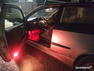 Srebrny Używany 2002 Fiat Stilo Hatchback | 4200 zł