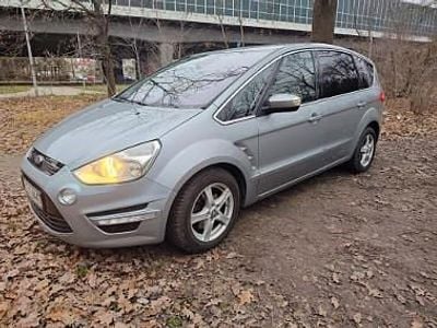 używany Ford S-MAX S-MAX II 2.0 TDCi 2013 automat. Przestronny rodzinny