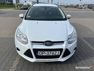 Biały Używany 2013 Ford Focus Champions Edition Kombi | 16 900 zł (Uczciwa cena)