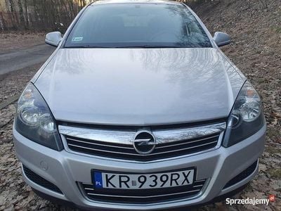 Używany Opel Astra 2011
