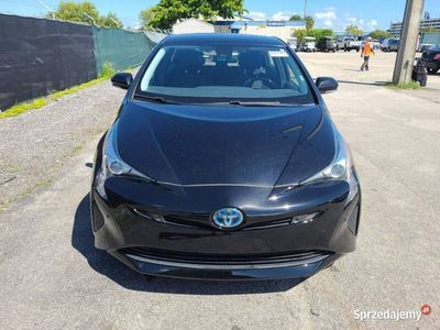 używany Toyota Prius 1.8dm 121KM 2018r. 123 400km