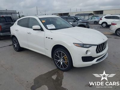 Biały (metalik) Używany 2018 Maserati Levante SUV | 62 600 zł