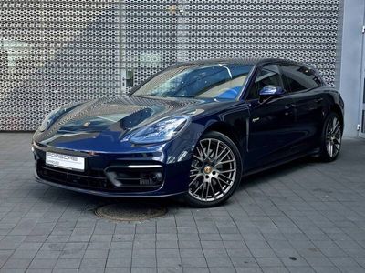 Porsche Panamera 4