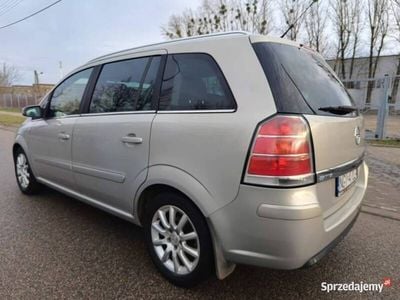 Używany 2007 Opel Zafira Minivan | 10 000 zł