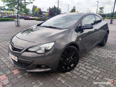Opel Astra GTC