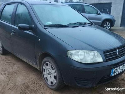 Beżowy Używany 2002 Fiat Punto Hatchback | 1150 zł (Dobra cena)