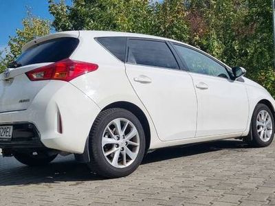 używany Toyota Auris 