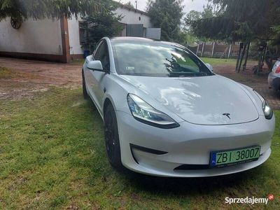 używany Tesla Model 3 