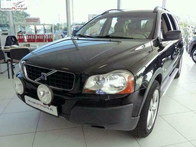 używany Volvo XC90 2.4dm 163KM 2004r. 264 054km