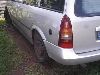 Używany Opel Astra 2003 Srebrny Kombi