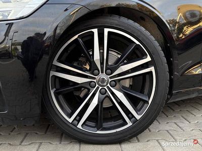 Używany 2020 Volvo V60 Kombi | 99 900 zł